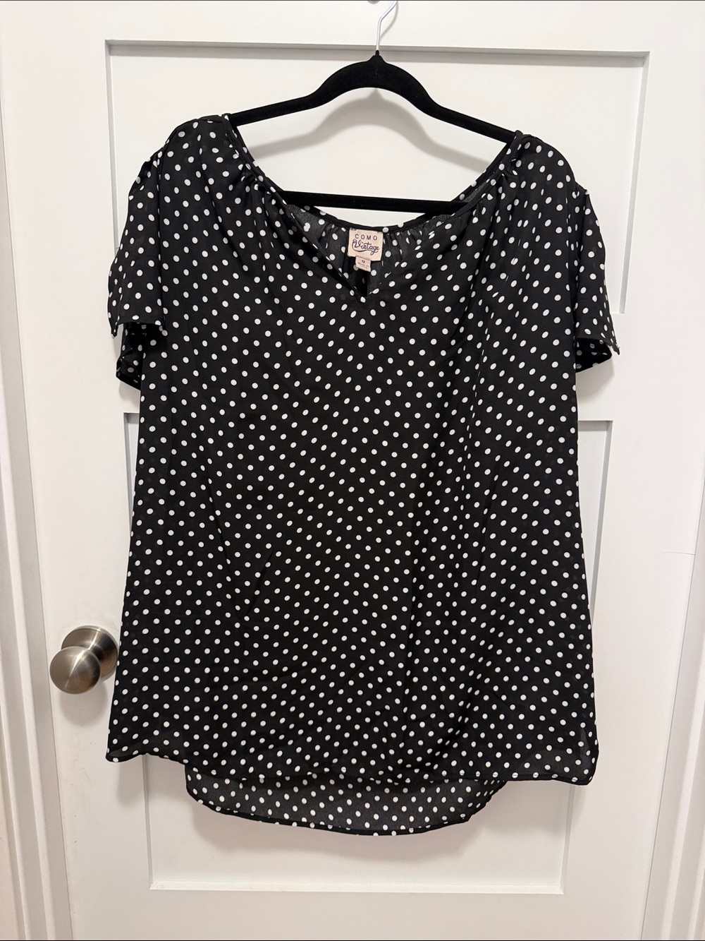 Como Vintage Black with White Polka Dot Short Sleeve Blouse